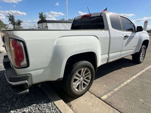 Used 2017 GMC Canyon W/T RWD image 6