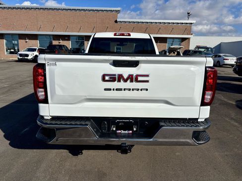 Used 2022 GMC Sierra 1500 Pro w/ Sierra Value Package AWD/4WD image 16