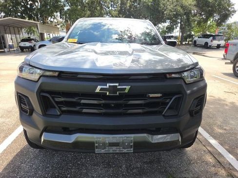 Used 2024 Chevrolet Colorado Trail Boss w/ Technology Package AWD/4WD image 13