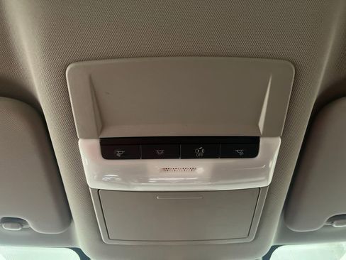 Used 2024 Nissan Rogue S FWD image 22