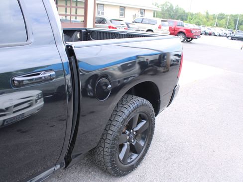 Used 2018 RAM 1500 Big Horn AWD/4WD image 4