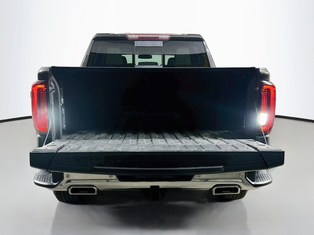 Used 2021 GMC Sierra 1500 SLT AWD/4WD image 38