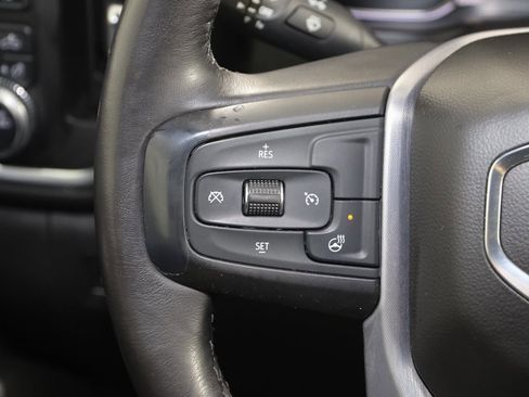 Used 2020 GMC Sierra 1500 Elevation w/ Elevation Value Package image 33