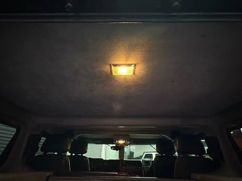 Used 2002 HUMMER H1 4-Door Wagon image 19