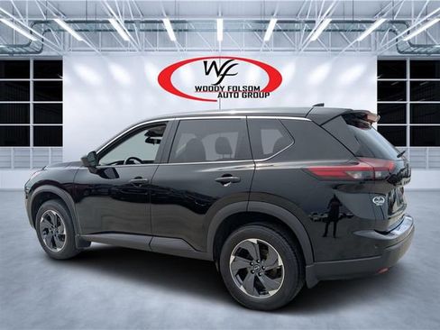 Used 2025 Nissan Rogue SV FWD image 6
