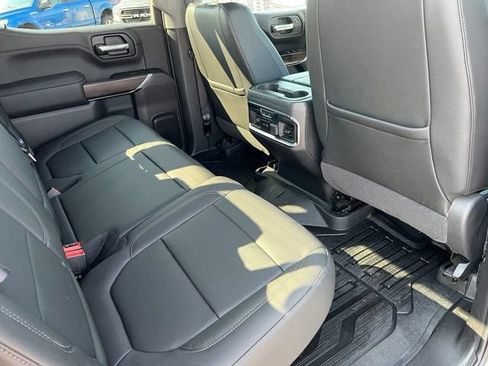 Used 2019 GMC Sierra 1500 SLT w/ SLT Premium Plus Package AWD/4WD image 26