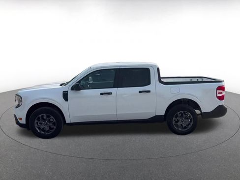 Used 2026 Ford Maverick XLT w/ Equipment Group 301A AWD/4WD image 9