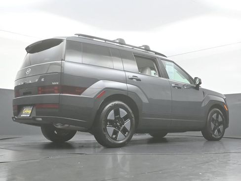 Used 2025 Hyundai Santa Fe SEL FWD image 46