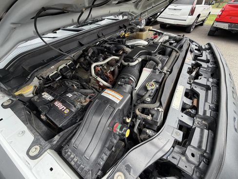 Used 2015 Ford F550 2WD SuperCab Super Duty w/ Power Equipment Group image 13