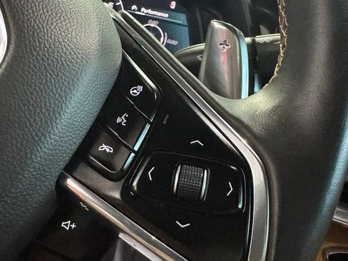 Used 2020 Chevrolet Corvette Stingray Preferred Cpe w/ 2LT Preferred Equipment Group RWD image 21
