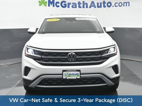 Used 2023 Volkswagen Atlas Cross Sport SE w/ Panoramic Sunroof Package FWD image 5