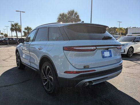 New 2026 Lincoln Corsair Reserve FWD image 6