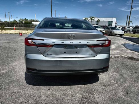 Used 2025 Toyota Camry LE FWD image 4