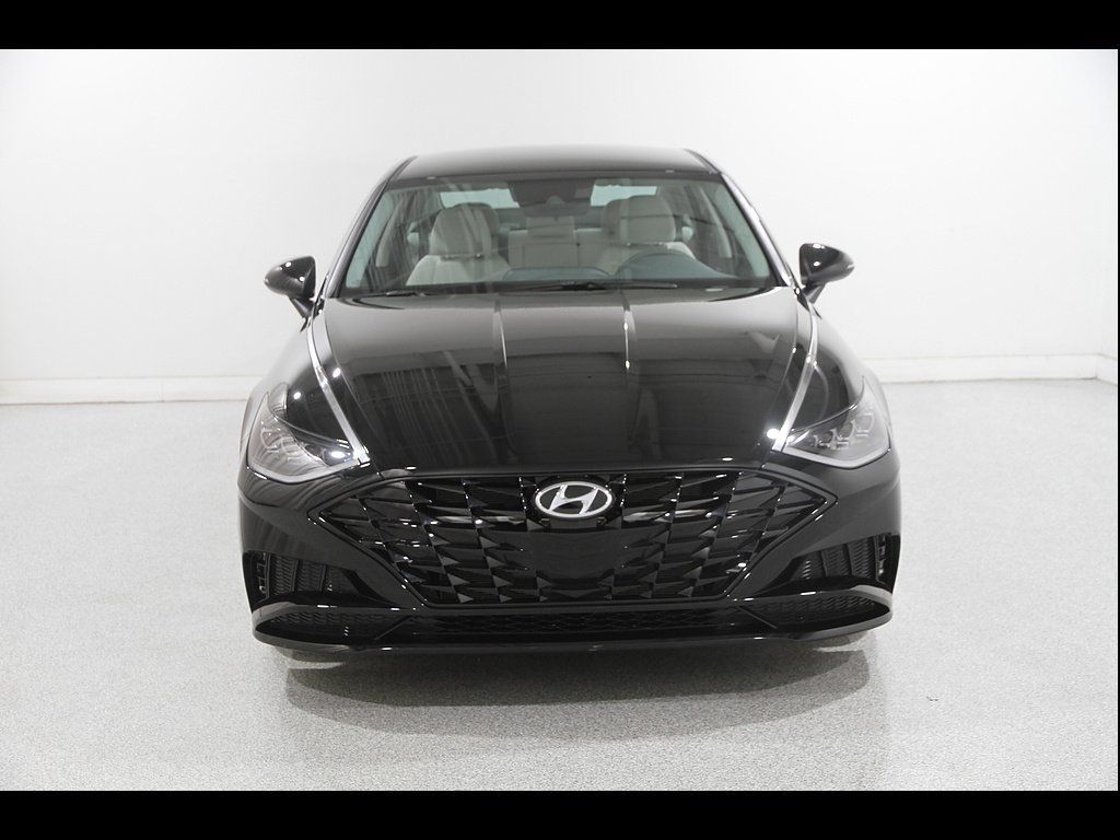 Certified 2023 Hyundai Sonata SEL FWD image 2
