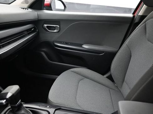 Used 2025 Kia K4 FWD image 13