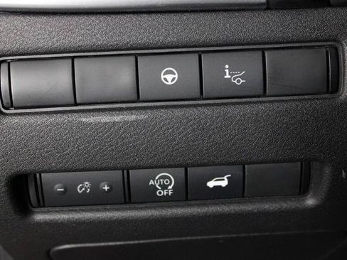 Certified 2023 Nissan Rogue Platinum w/ Platinum Premium Package FWD image 26