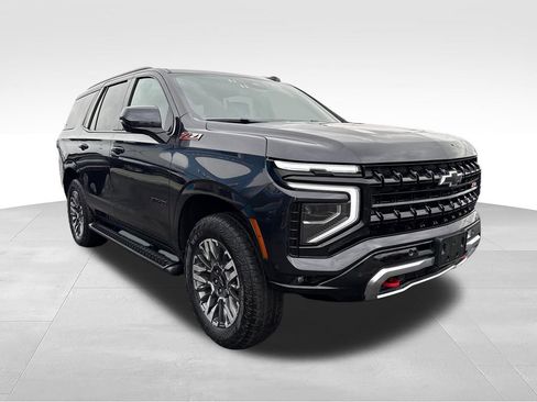 Used 2025 Chevrolet Tahoe Z71 AWD/4WD image 8