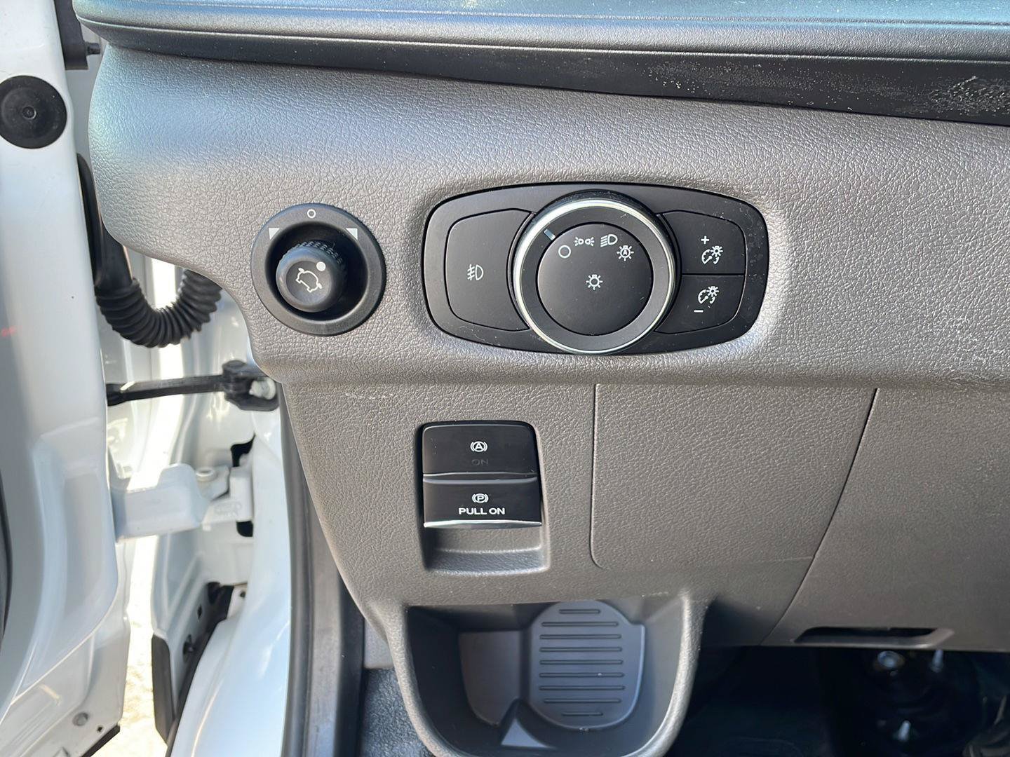 Used 2025 Ford Transit 250 Low Roof w/ Exterior Upgrade Package RWD image 12
