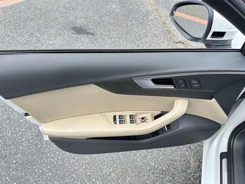 Used 2019 Audi A4 2.0T Premium Plus w/ Premium Plus Package FWD image 12