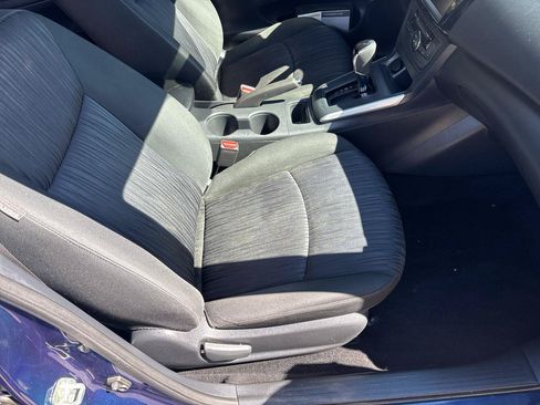 Used 2019 Nissan Sentra SV w/ Special Edition Package FWD image 17