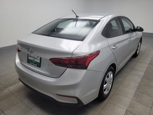 Used 2018 Hyundai Accent SE FWD image 9