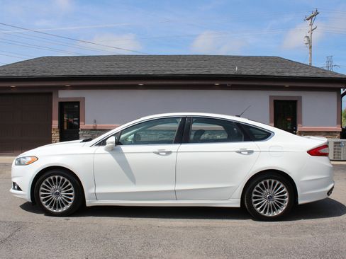 Used 2014 Ford Fusion Titanium FWD image 10