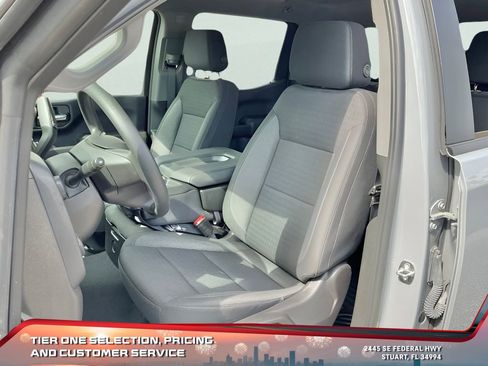 Used 2024 Chevrolet Silverado 1500 Custom Trail Boss w/ LPO, Dark Essentials Package image 30