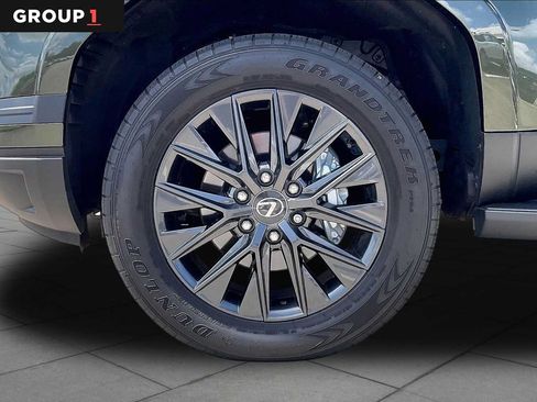 Certified 2025 Lexus GX 550 AWD/4WD image 9