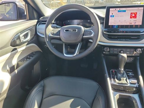 New 2026 Jeep Compass Limited w/ Sun, Sound & Navigation Group image 10