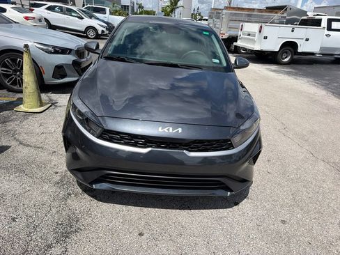Used 2024 Kia Forte LXS FWD image 3