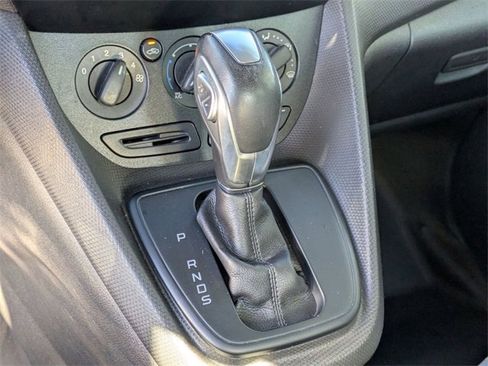 Used 2018 Ford Transit Connect XL image 14