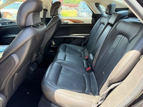 Used 2013 Lincoln MKZ AWD image 16