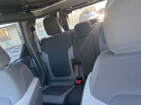Used 2025 Ford Bronco Big Bend AWD/4WD image 11