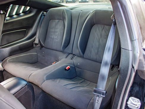 Used 2019 Ford Mustang GT image 14