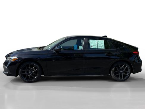 Used 2023 Honda Civic Sport image 2