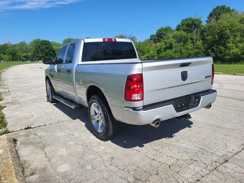 Used 2016 RAM 1500 Express AWD/4WD image 9