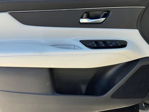 New 2026 Nissan Murano SV AWD/4WD image 16