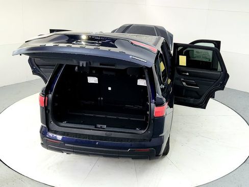 Certified 2025 Toyota Sequoia SR5 AWD/4WD image 19