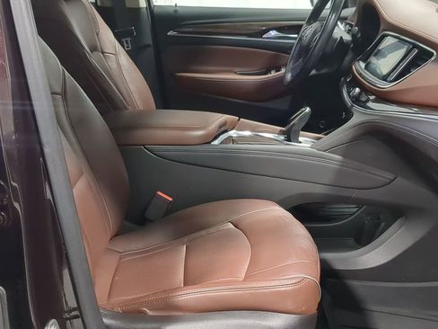 Used 2021 Buick Enclave Avenir w/ Avenir Technology Package image 39