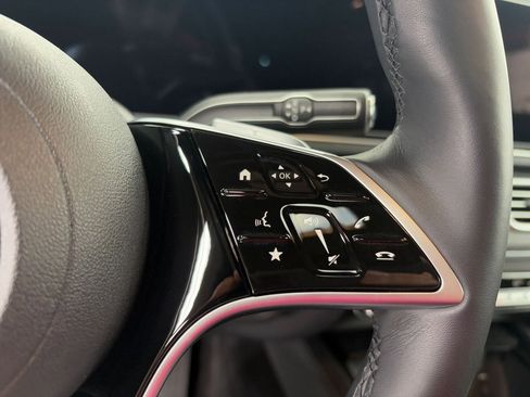 Certified 2025 Mercedes-Benz GLE 450 4MATIC image 13