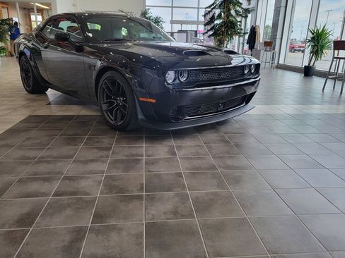 Used 2023 Dodge Challenger SRT Hellcat image 12