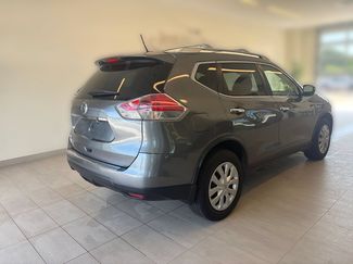 Used 2016 Nissan Rogue S w/ Appearance Package FWD video 2
