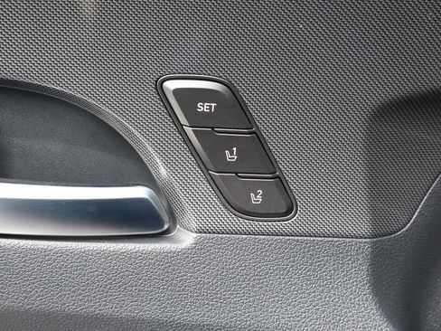 Used 2023 Hyundai Santa Fe Limited image 15