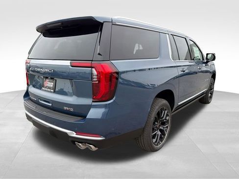 New 2026 GMC Yukon XL Denali w/ Sun & Power Step Package AWD/4WD image 7
