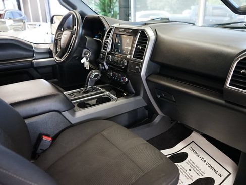 Used 2016 Ford F150 XLT w/ Equipment Group 302A Luxury AWD/4WD image 42
