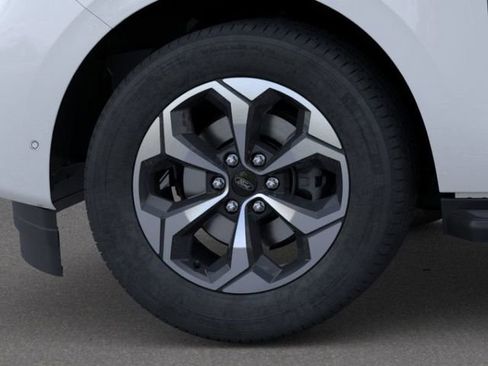 New 2026 Ford Expedition Active image 19