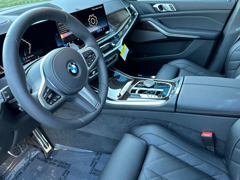 New 2026 BMW X5 xDrive40i w/ M Sport Package image 7