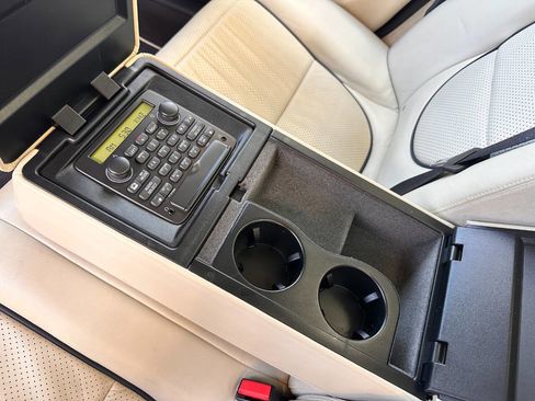 Used 2009 Jaguar XJ Vanden Plas Super V8 Portfolio image 62