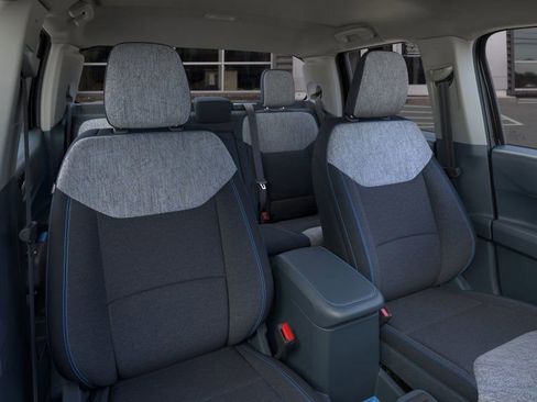 New 2025 Ford Maverick XLT image 10