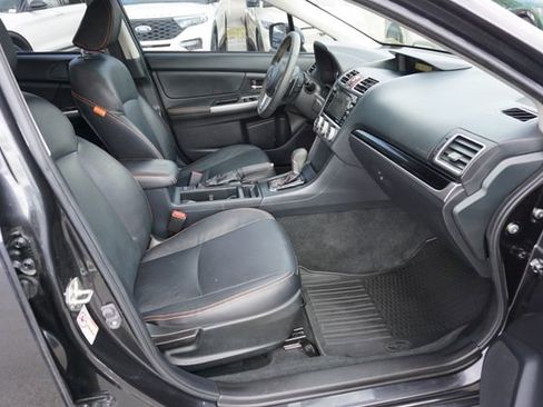 Used 2017 Subaru Crosstrek 2.0i Limited image 3